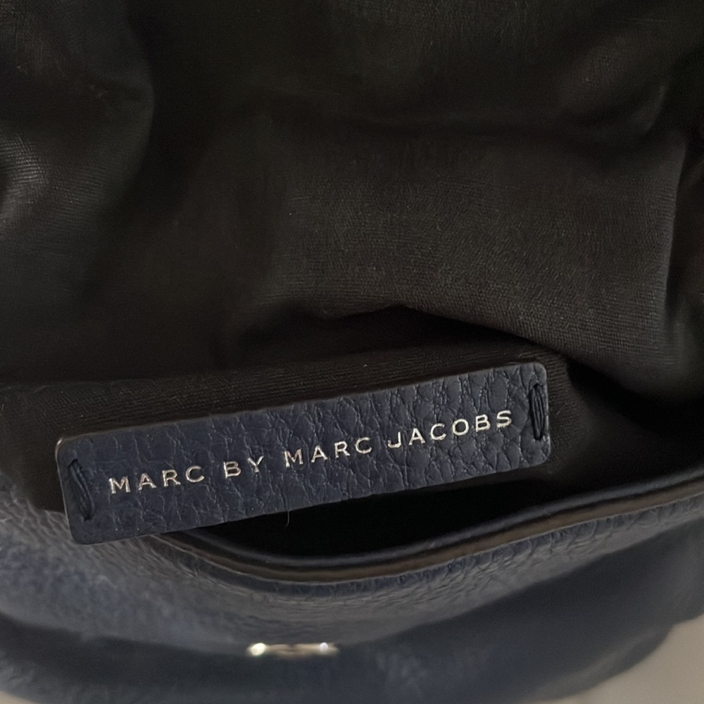 Marc Jacob purse - Picture 4 of 5